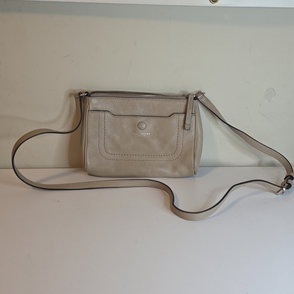 Elegant Beige Crossbody Bag